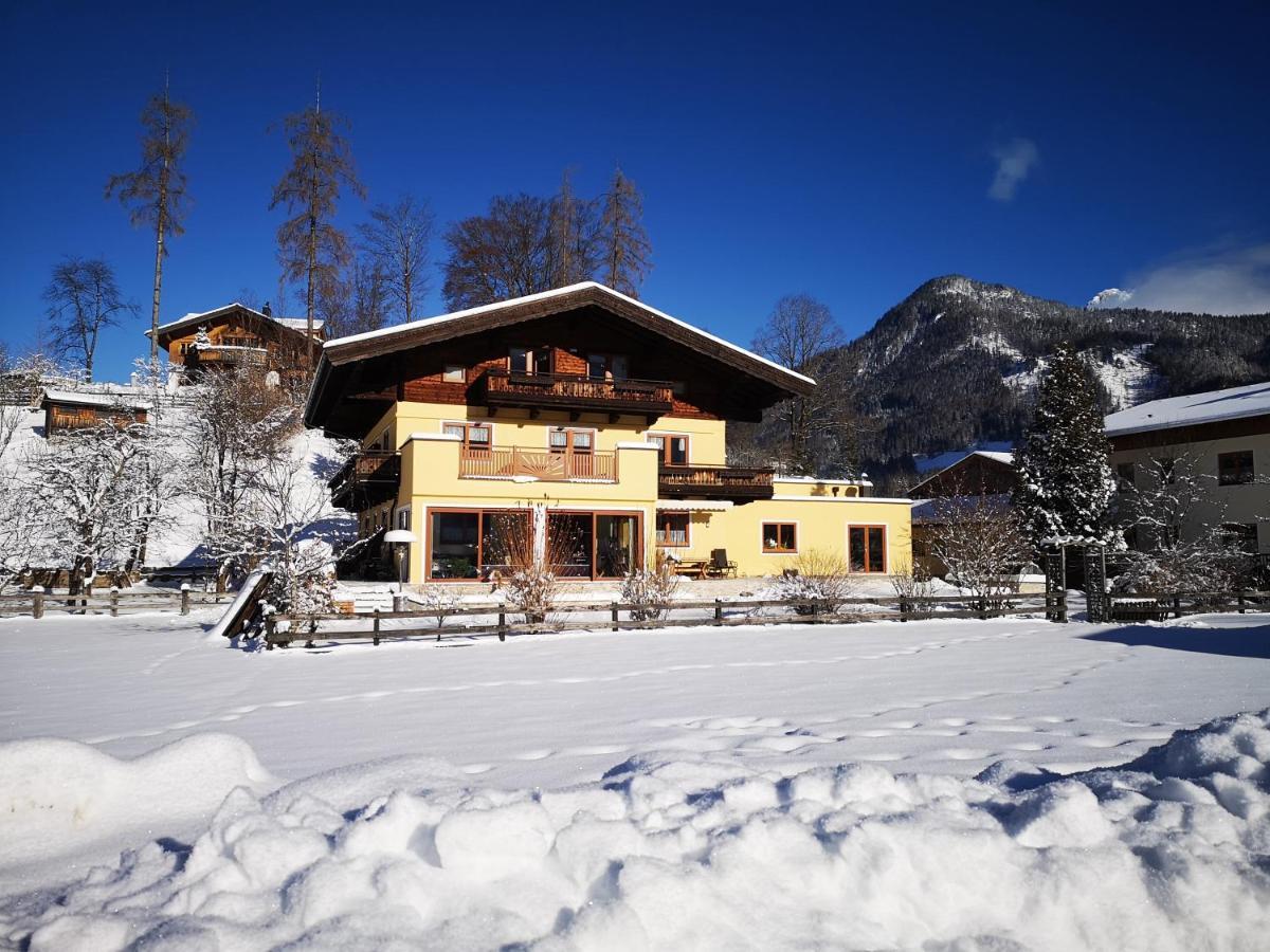 Haus Alpengruss Apartamento Lofer Exterior foto